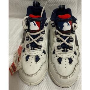 Vintage Kids MLB New York Yankees Sneakers w/Hologram Sides - 11.5 Youth NWT